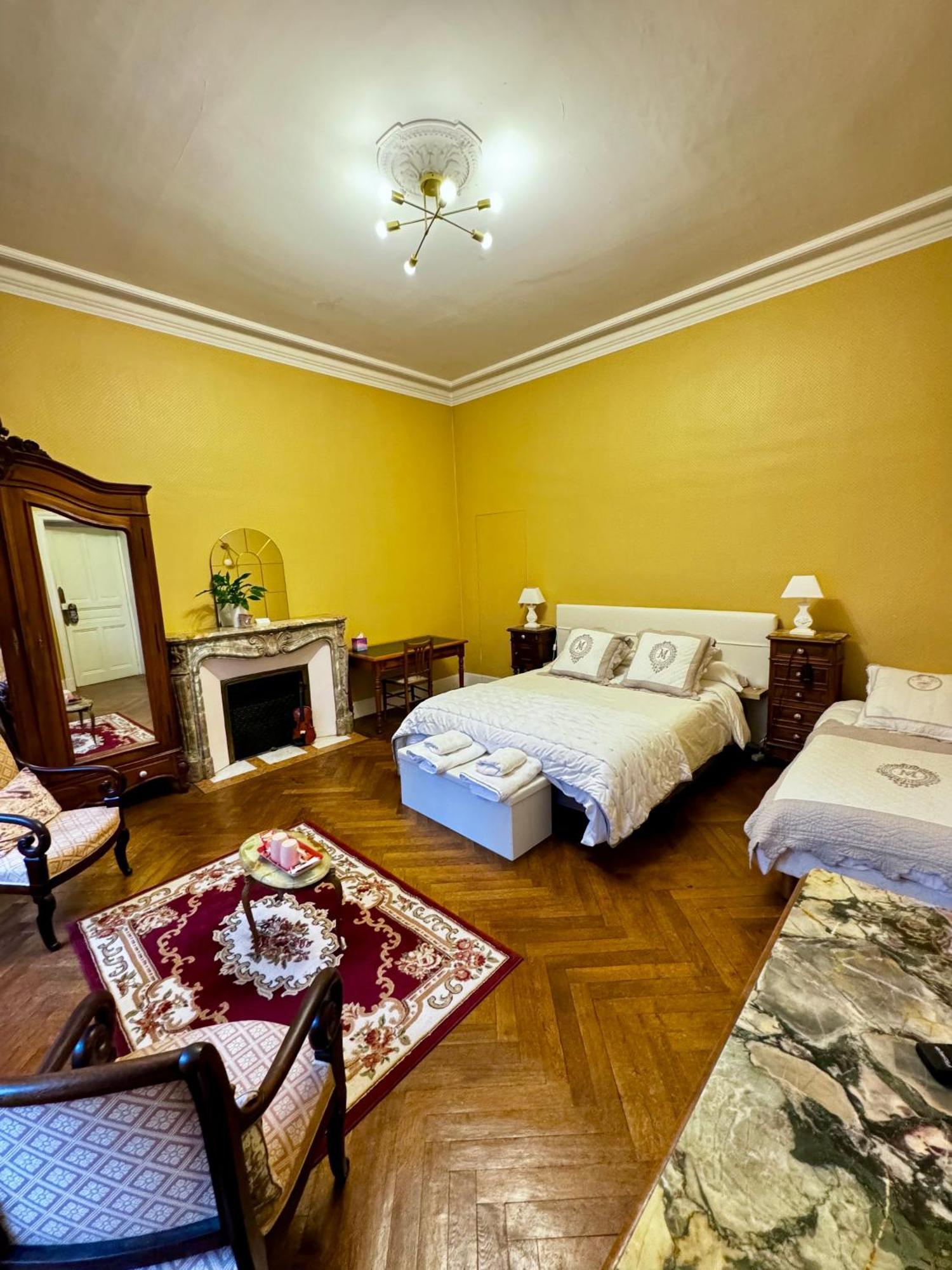 La Maison D'Hotes Du Chapelier Espéraza Esterno foto