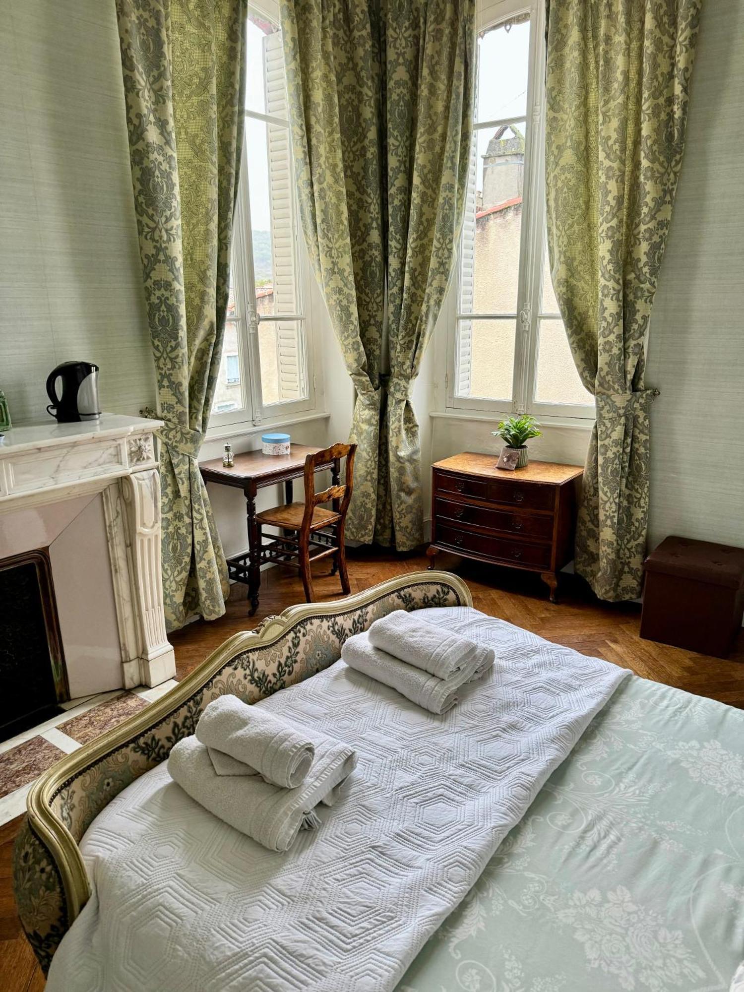 La Maison D'Hotes Du Chapelier Espéraza Esterno foto